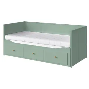 HEMNES
